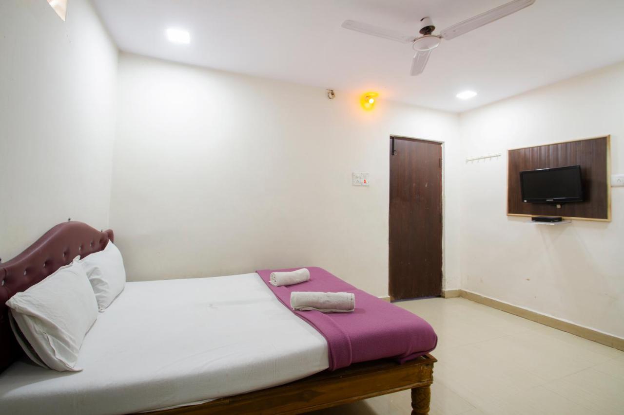 Hotel Sri Sai Balaji Hyderabad Exterior foto